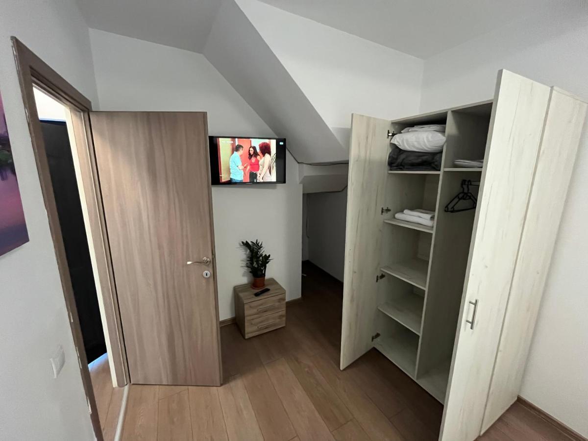 Grey Boutique Hotel Palas Iasi Extérieur photo