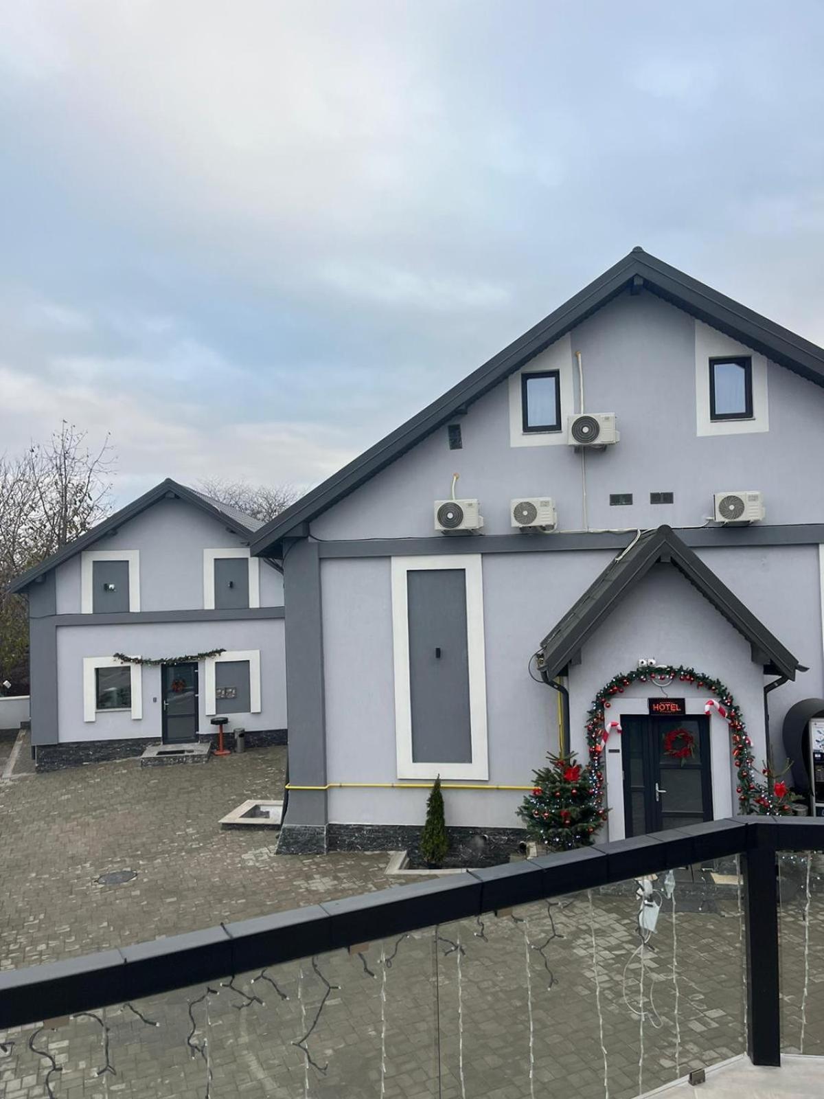 Grey Boutique Hotel Palas Iasi Extérieur photo