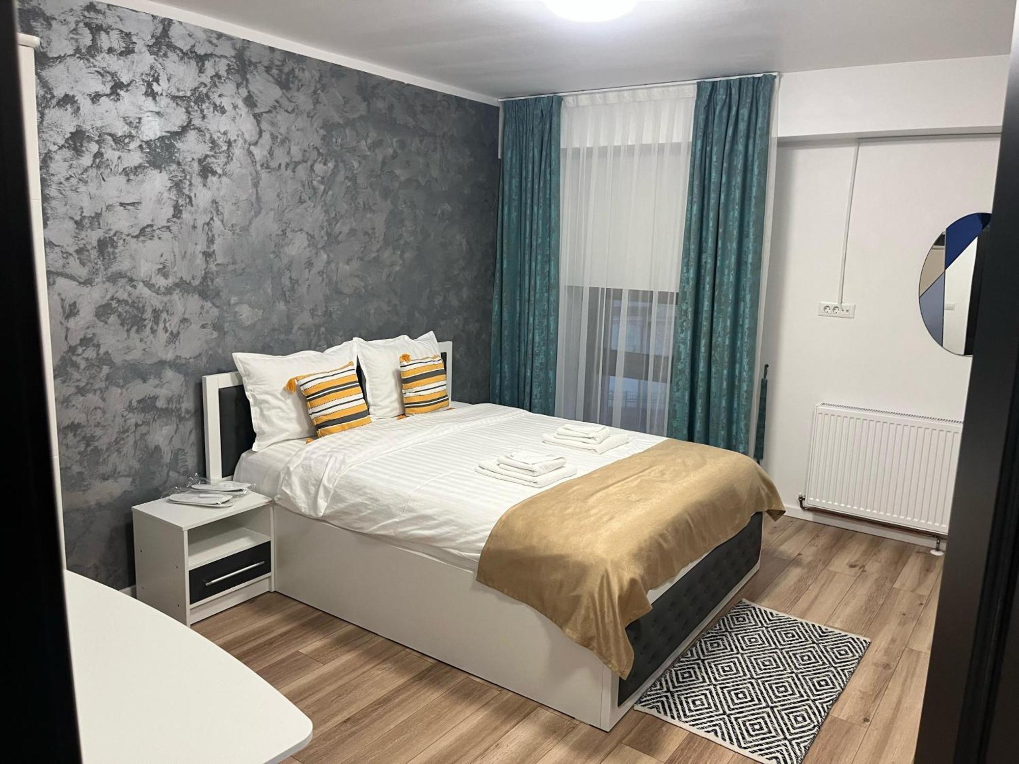 Grey Boutique Hotel Palas Iasi Extérieur photo