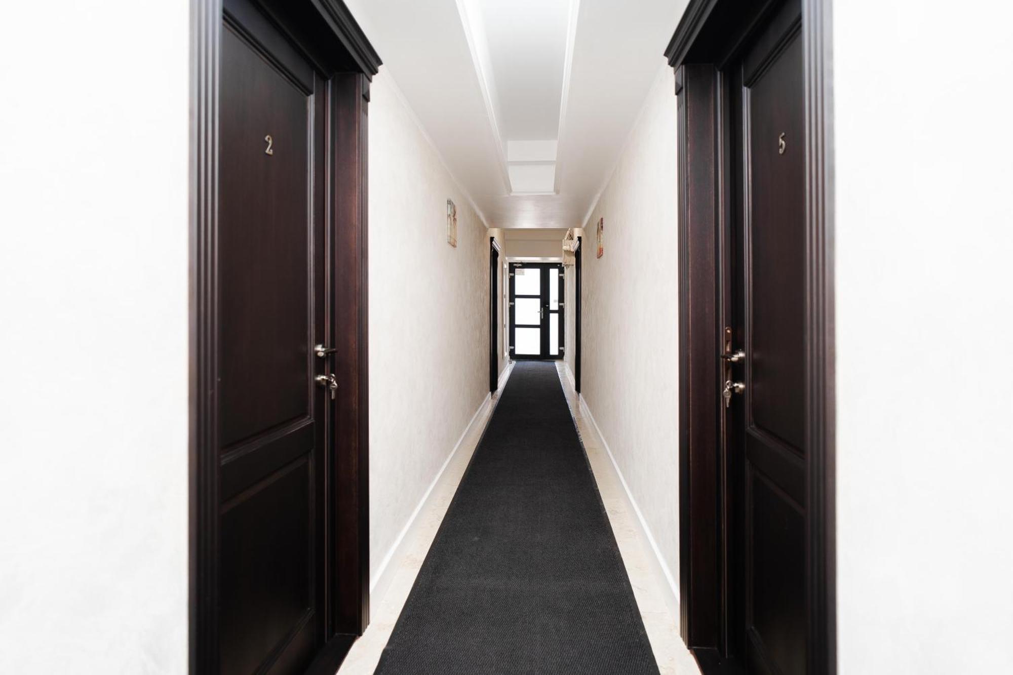 Grey Boutique Hotel Palas Iasi Extérieur photo